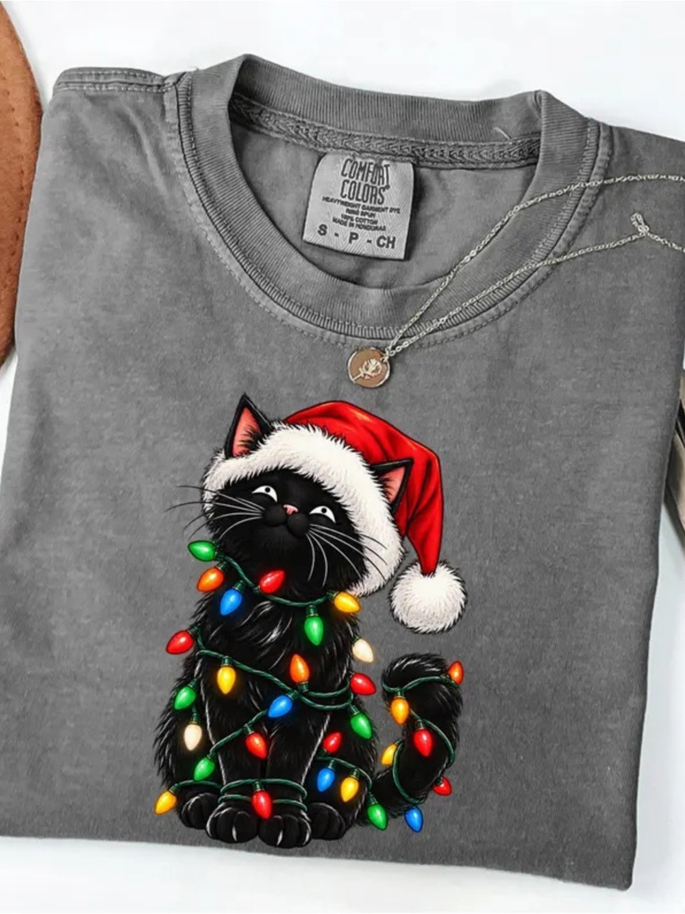 Comfort Colors Gray Short Sleeve Tee with Black Cat in Santa Hat